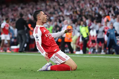 الأول في تاريخ آرسنال.. مارتينيلي يواصل توهجه بدوري أبطال أوروبا (فيديو)